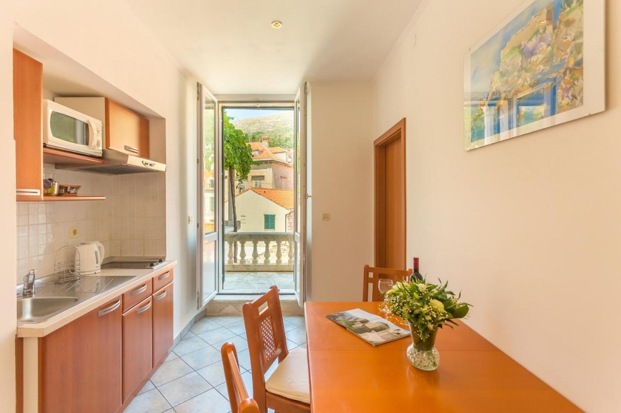 Apartment& Room Lukre / Apartment Lukre With Terrace Dubrovnik Eksteriør bilde