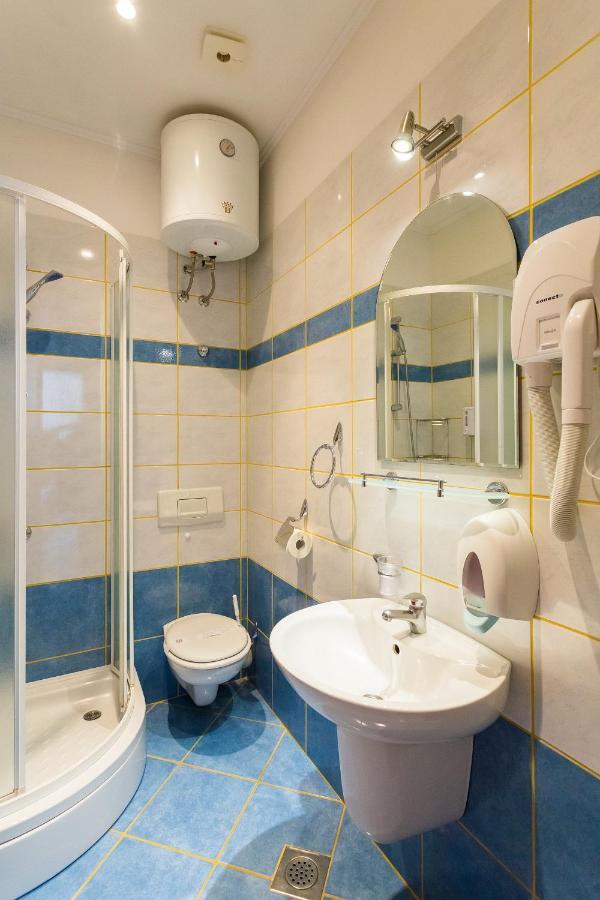 Apartment& Room Lukre / Apartment Lukre With Terrace Dubrovnik Eksteriør bilde