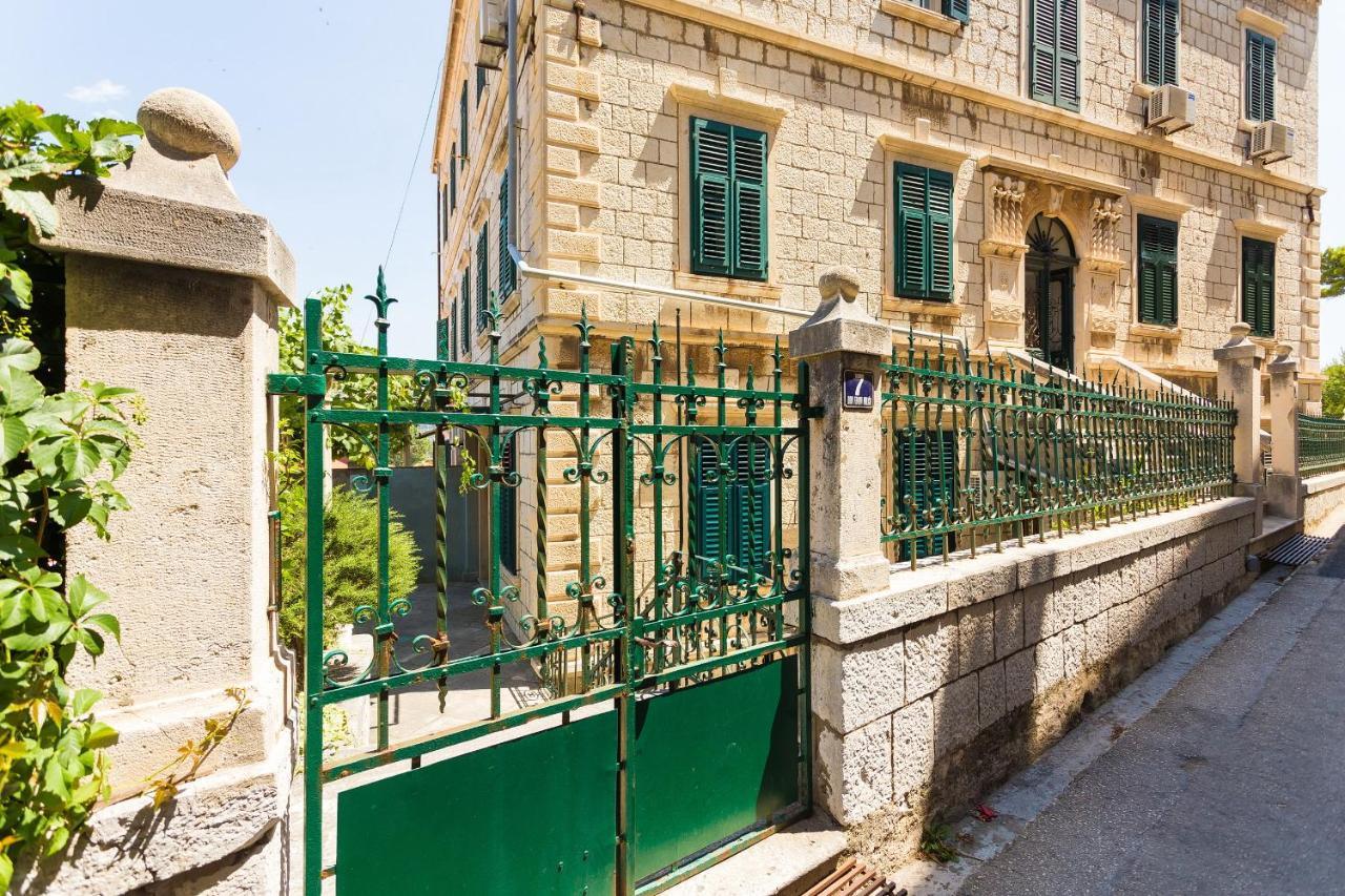 Apartment& Room Lukre / Apartment Lukre With Terrace Dubrovnik Eksteriør bilde